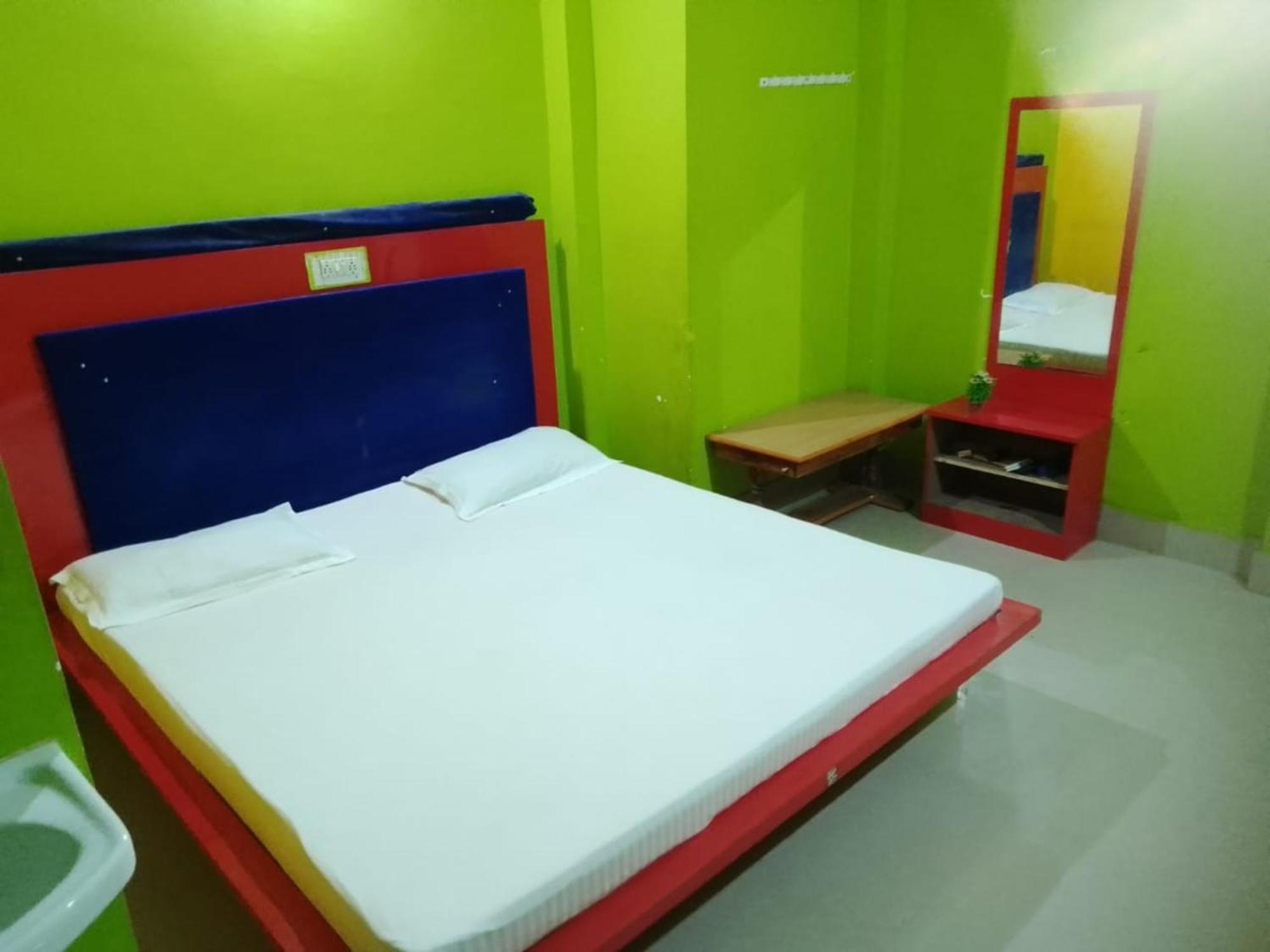 Hotel Sun Plaza-Near Konark Sun Temple- Couple Friendly-Best Choice Of Travellers Dış mekan fotoğraf