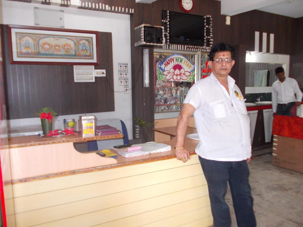 Hotel Sun Plaza-Near Konark Sun Temple- Couple Friendly-Best Choice Of Travellers Dış mekan fotoğraf
